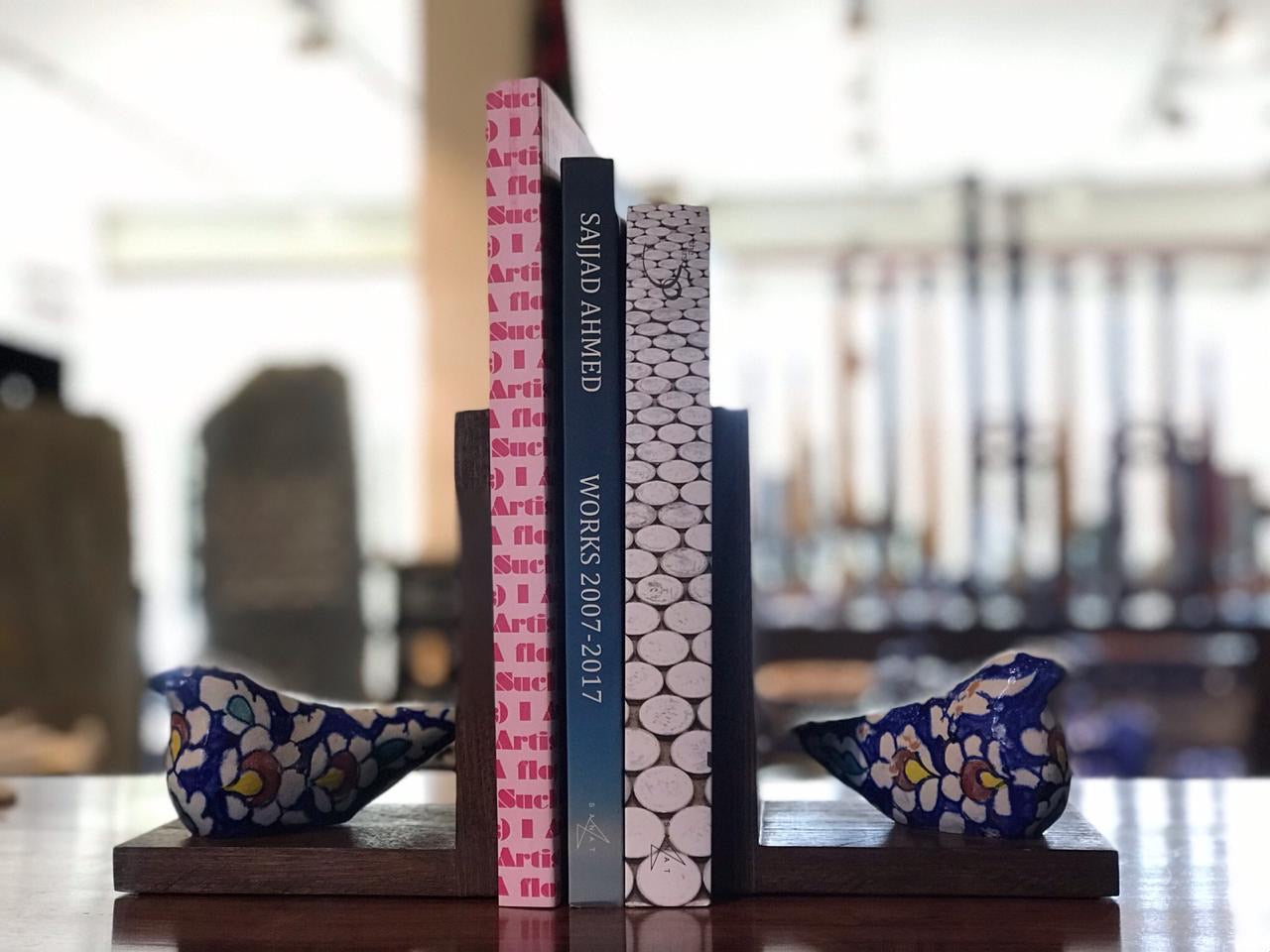 Kashikari Bird Bookend