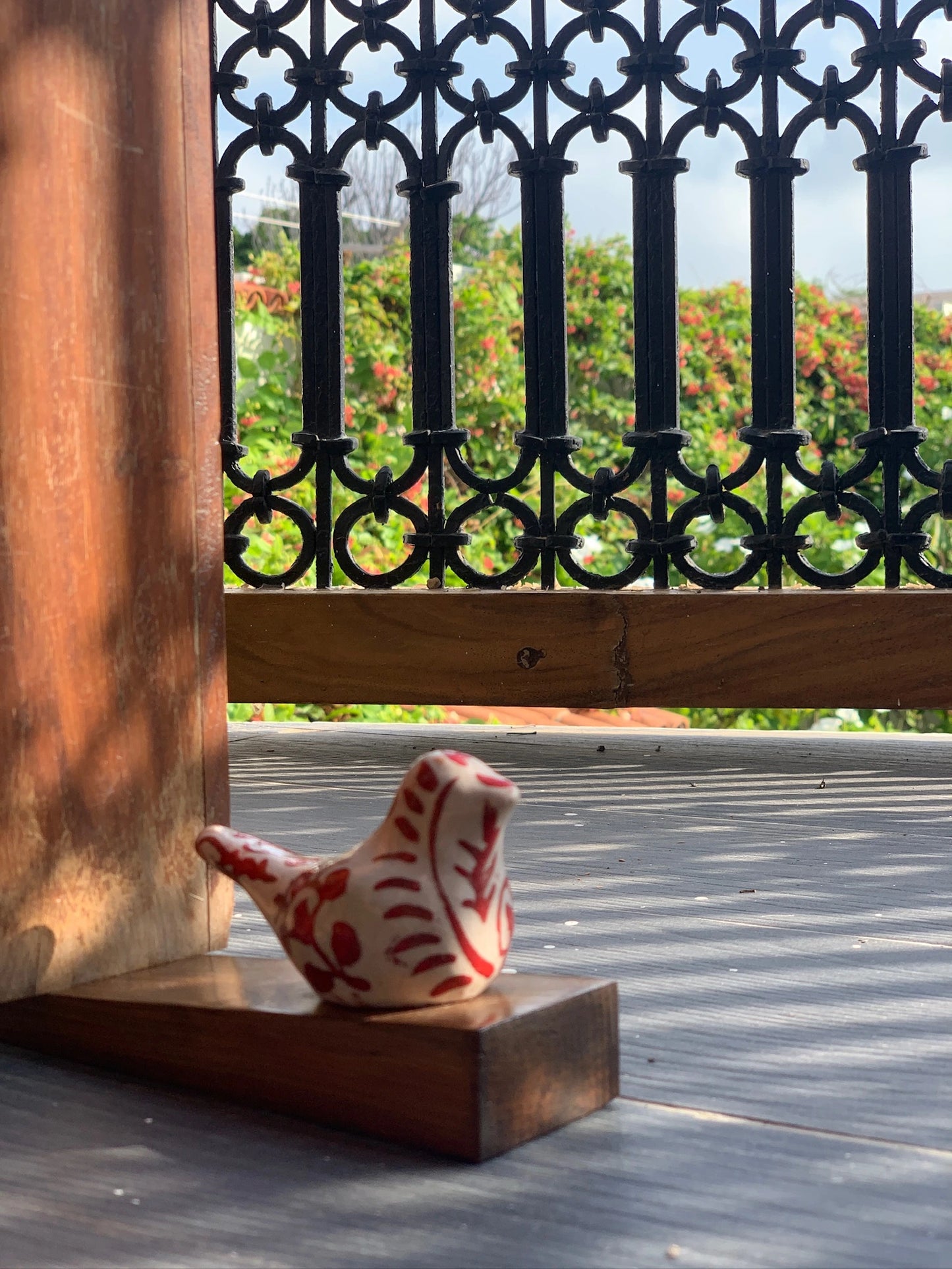 Kashikari Bird Door Stopper