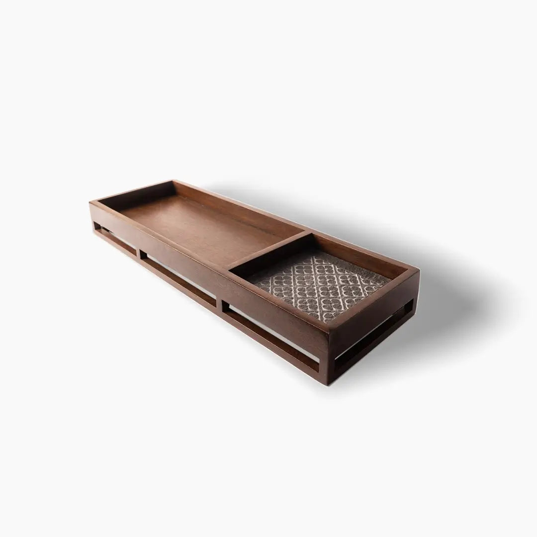 Wooden Chitarkari Tray