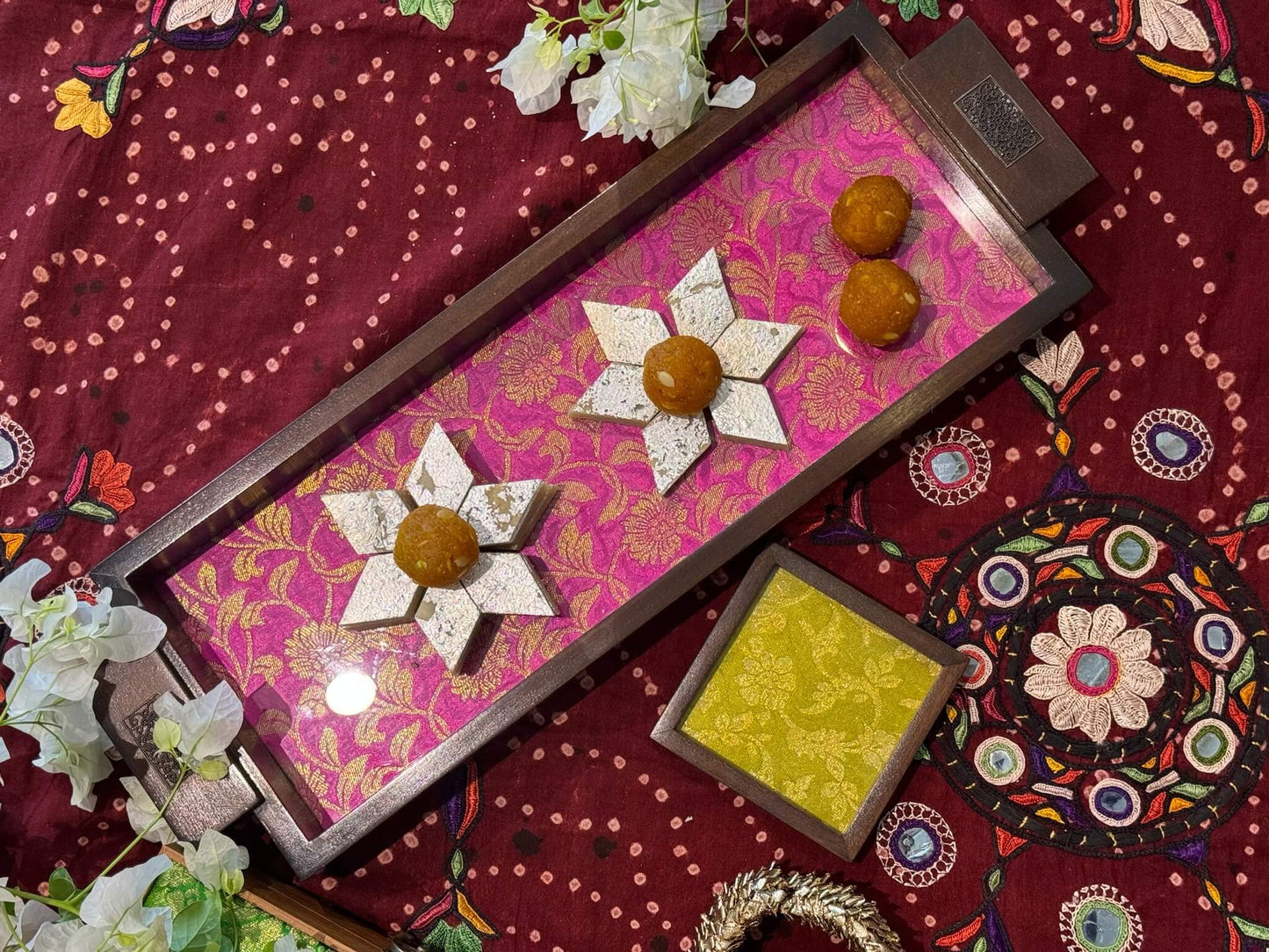 Jamavar Tray Large