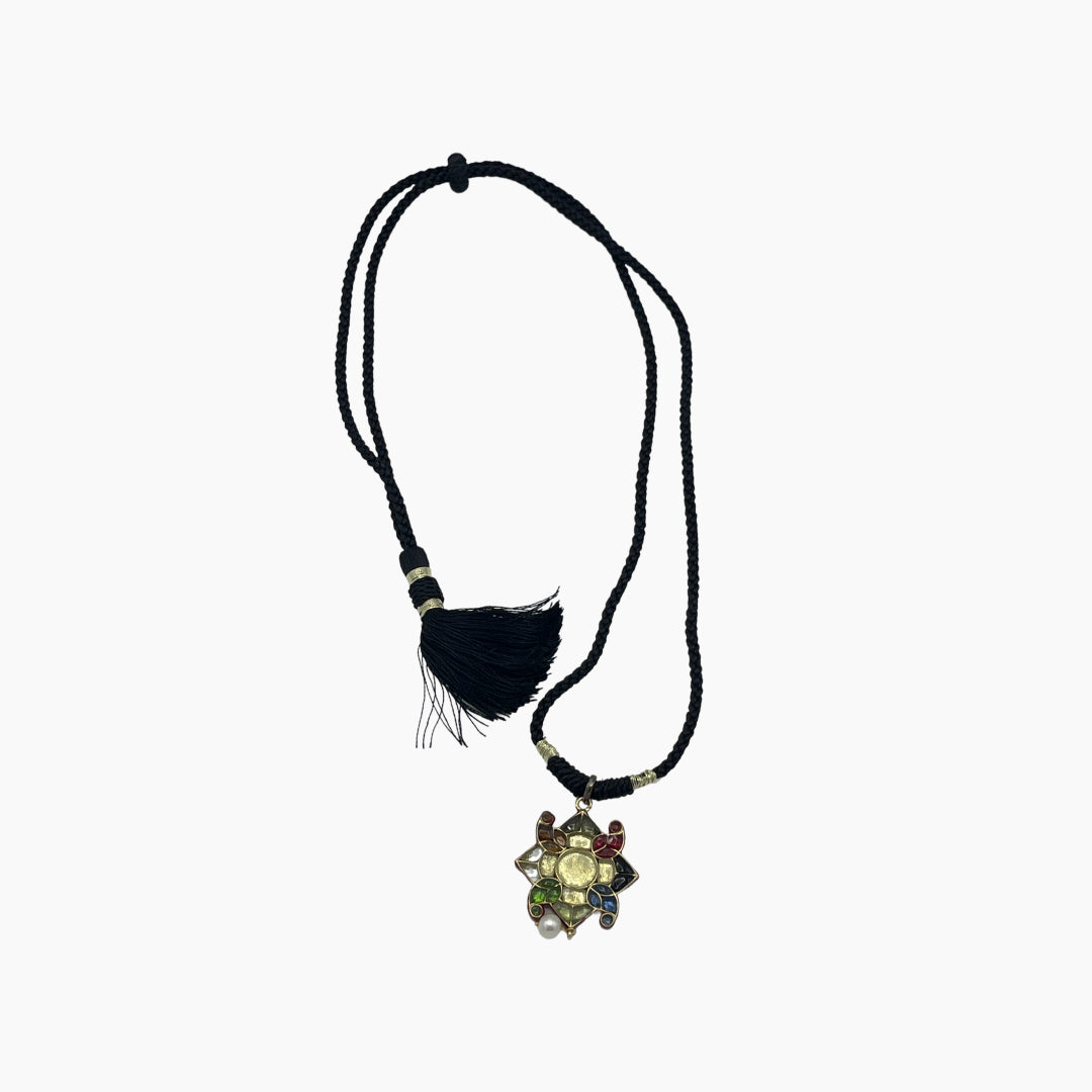 Ambri Mohar Kundan Necklace