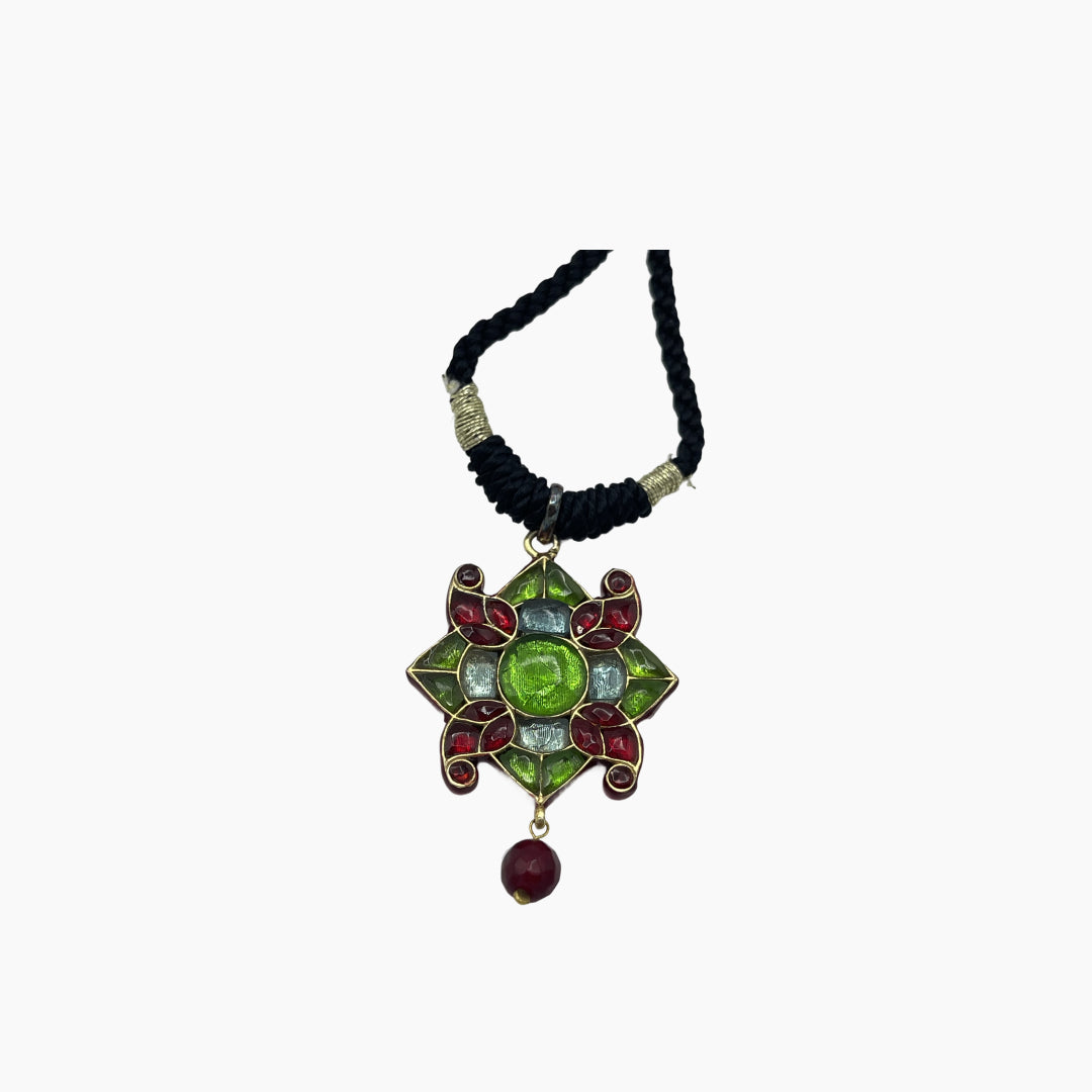 Ambri Mohar Kundan Necklace