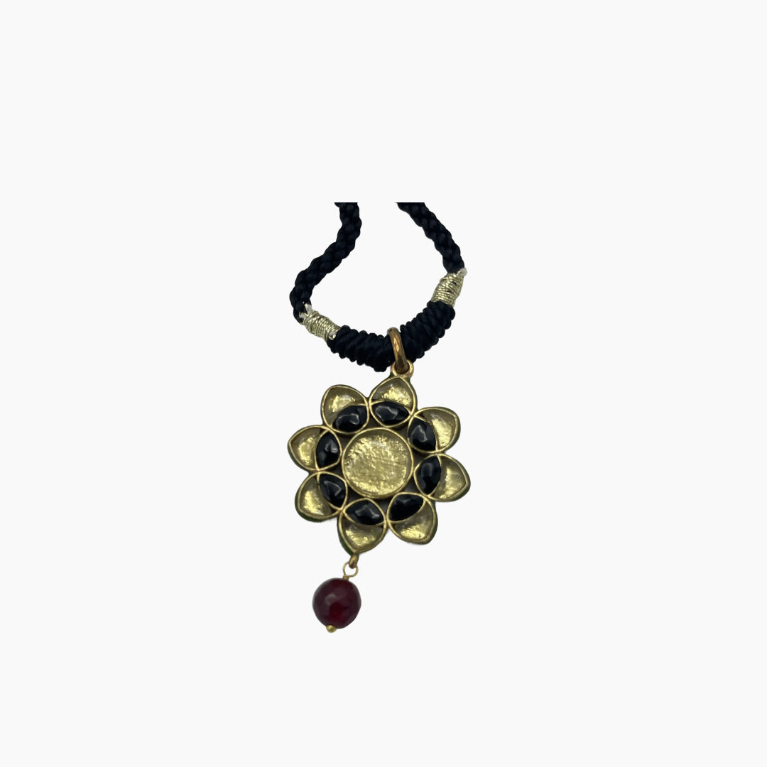 Chaanp Kundan Necklace