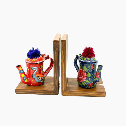 Chainak Bookend