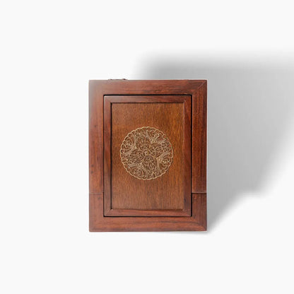 Surmedani Box