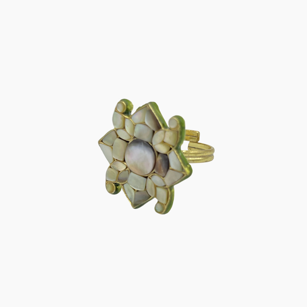 Ambri Mohar Kundan Ring